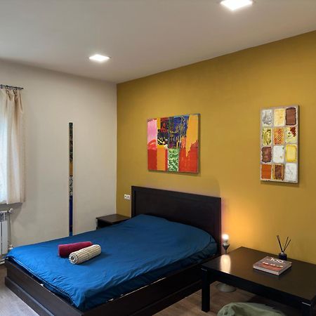 Cosy Studio With Beautiful Garden Yerevan Exterior photo
