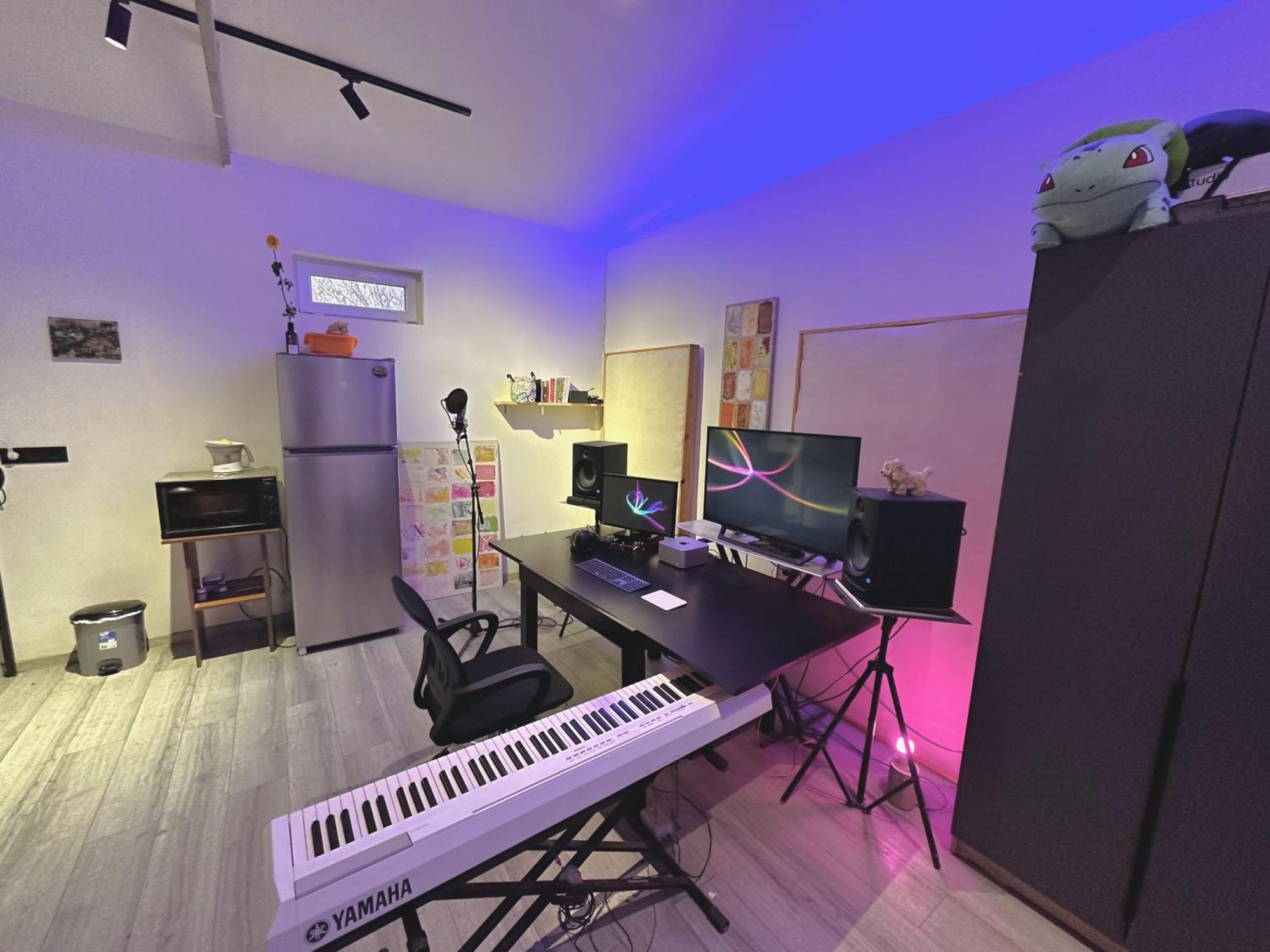 Cosy Studio With Beautiful Garden Yerevan Exterior photo