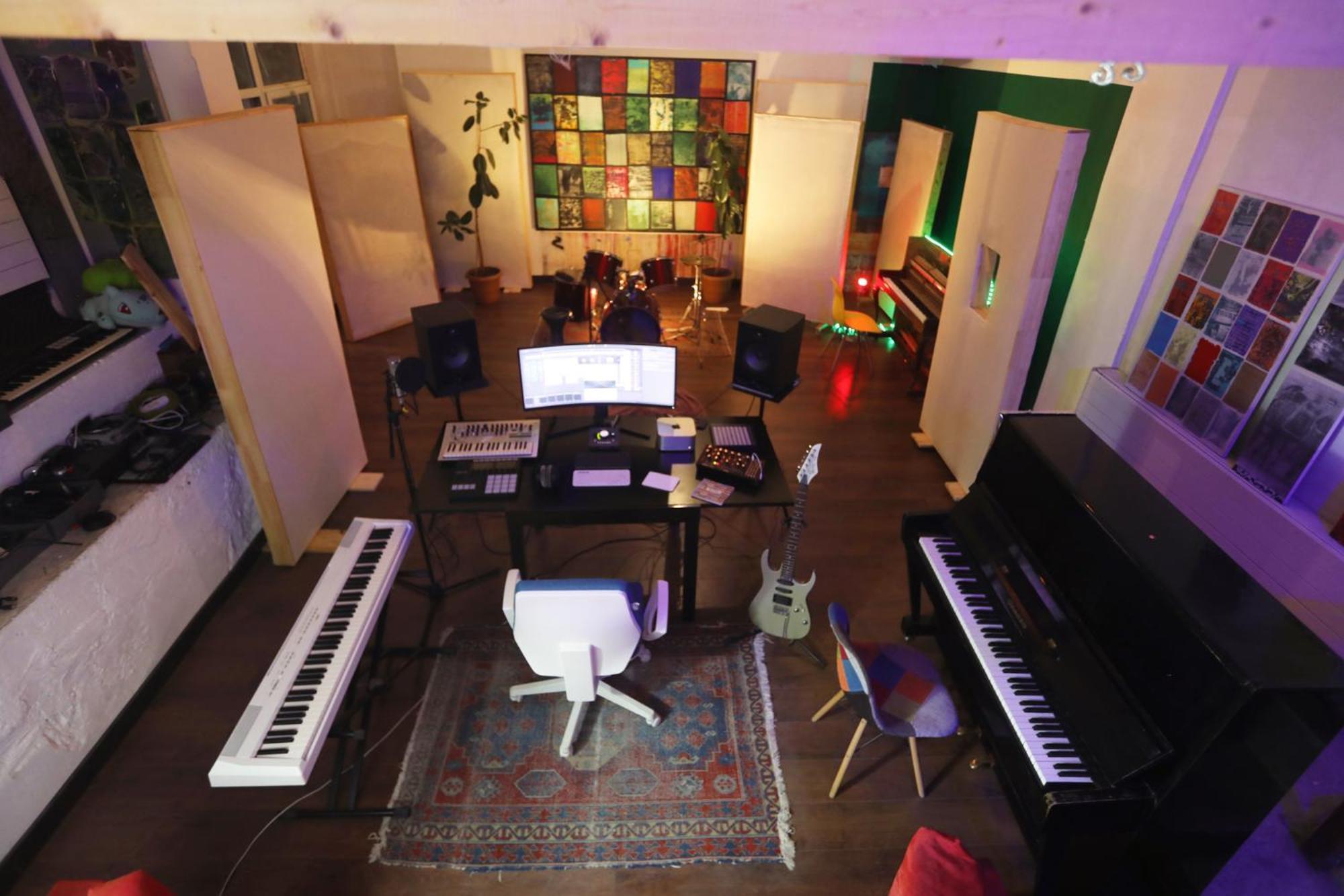 Cosy Studio With Beautiful Garden Yerevan Exterior photo