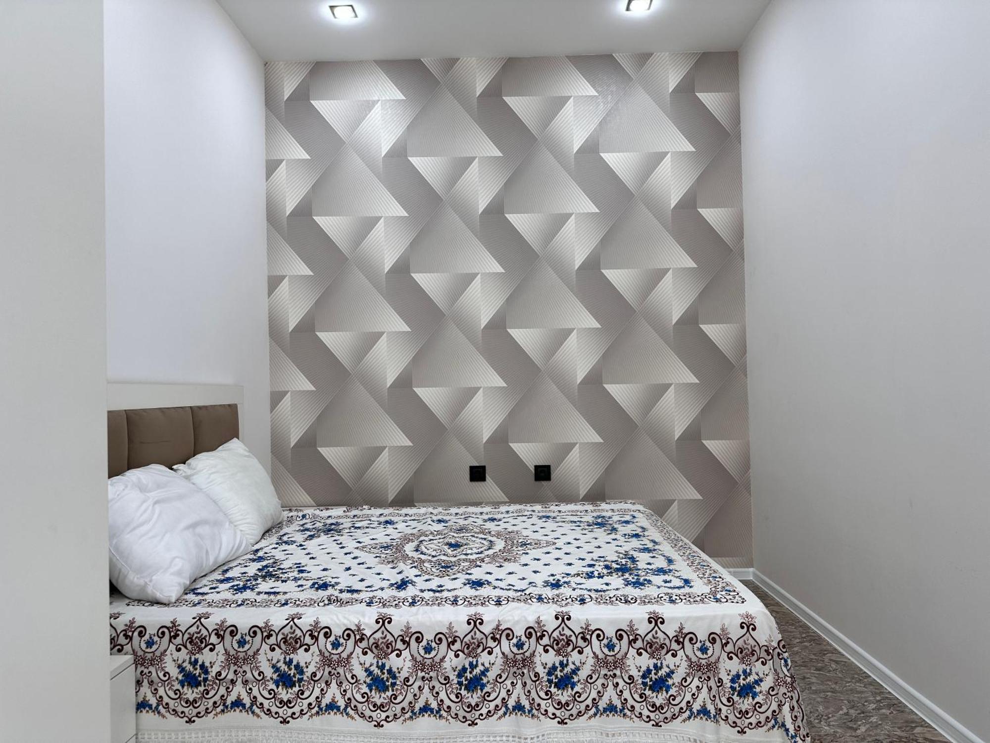 Cosy Studio With Beautiful Garden Yerevan Exterior photo
